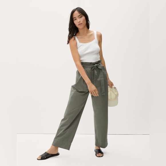 Everlane Shoes - NWOB Everlane Leather The Day Crossover Sandal in Black, Buttery Soft, Size 5